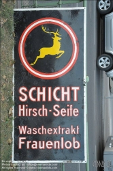 Viennaslide-00253033 Historisches Emailschild 'Schicht Hirsch-Seife'