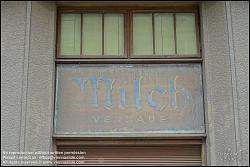 Viennaslide-00253416 Wien, Anastasius-Grün-Gasse 8, altes Milchgeschäft
