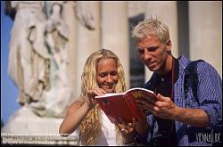 Viennaslide-00270181 Wien, junges Touristenpaar - Vienna, Young Tourists