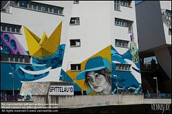 Viennaslide-00310970 Wien, Donaukanal, Häuser von Zaha Hadid, Mural von Duo Twooo für Projekt Urban Island // Vienna, Zaha Hadid Houses with Mural by Duo Twooo