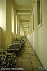 Viennaslide-00350025 Wien, Krankenhaus, Altes AKH, Abbruch des Traktes Garnisongasse in den 1980er Jahren