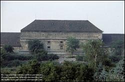 Viennaslide-00380216 Wien, Schloss Neugebäude, Zustand Ende der 1980er Jahre, Nordfassade - Vienna, Neugebaeude Palace, Around 1987