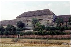 Viennaslide-00380218 Wien, Schloss Neugebäude, Zustand Ende der 1980er Jahre, Nordfassade - Vienna, Neugebaeude Palace, Around 1987