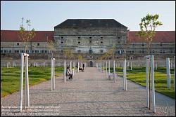 Viennaslide-00380324 Wien, Schloss Neugebäude, Nordfassade und neuer Park - Vienna, Neugebaeude Palace, North Front