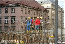 Viennaslide-00470646 Wien, Baustelle des Wohnbaus Beatrixgasse 11, Betonieren einer Geschoßdecke