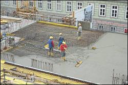 Viennaslide-00470649 Wien, Baustelle des Wohnbaus Beatrixgasse 11, Betonieren einer Geschoßdecke