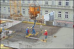 Viennaslide-00470652 Wien, Baustelle des Wohnbaus Beatrixgasse 11, Betonieren einer Geschoßdecke