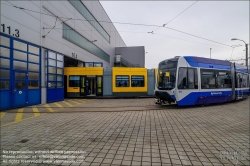 Viennaslide-00611210 Wien, Alstom, Präsentation der 1000. Straßenbahn von Alstom (früher Bombardier) aus Wien, Flexity Goldcoast und WLB // Vienna, Presentation of the 1000th Streetcar by Alstom Vienna (former Bombardier), Flexity Goldcoast and Vienna WLB