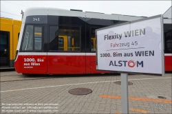 Viennaslide-00611214 Wien, Alstom, Präsentation der 1000. Straßenbahn von Alstom (früher Bombardier) aus Wien // Vienna, Presentation of the 1000th Streetcar by Alstom Vienna (former Bombardier)