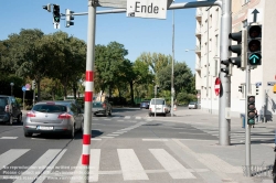 Viennaslide-00800109 Wien, Radweg endet ohne Fortsetzung am Gehsteig