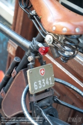 Viennaslide-00800159 Schweizer Fahrradkennzeichen, Fahrrad-Nummerntafel