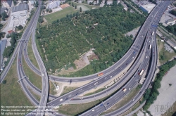 Viennaslide-00811115 Wien, Südosttangente bei Friedhof St. Marx, Luftbild; Luftaufnahme, Stadtautobahn