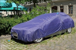 Viennaslide-00839117 Auto, Verhüllt // Car, Covered