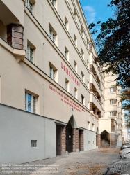 Viennaslide-00422018f Wien, Gemeindebau des 'Roten Wien' - Vienna, Council Tenement Block, 'Red Vienna', Lorenshof, Längenfeldgasse 14–18; Otto Prutscher 1928