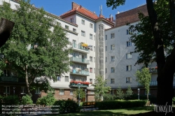 Viennaslide-00422070 Wien, Gemeindebau des 'Roten Wien' - Vienna, Council Tenement Block, 'Red Vienna', Franz Domes-Hof, Margaretengürtel 126–134, Peter Behrens 1930