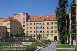 Viennaslide-00422403 Wien, Gemeindebau des 'Roten Wien' - Vienna, Council Tenement Block, 'Red Vienna', Herwegh-Hof; Margaretengürtel 82–88, Heinrich Schmid, Hermann Aichinger 1926