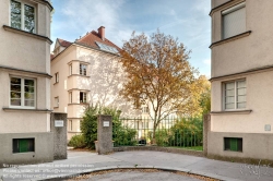 Viennaslide-00423864f Wien, Gemeindebau des 'Roten Wien' - Vienna, Council Tenement Block, 'Red Vienna', Karl Mark Hof, Obkirchnergasse 16; Wilhelm Peterle 1925