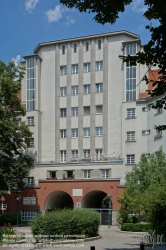 Viennaslide-00424681 Wien, Gemeindebau des 'Roten Wien' - Vienna, Council Tenement Block, 'Red Vienna', Reismann-Hof, Längenfeldgasse 68, Heinrich Schmid und Hermann Aichinger 1925