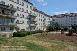 Viennaslide-00425527 Wien, Gemeindebau des 'Roten Wien' - Vienna, Council Tenement Block, 'Red Vienna', Hueber-Hof, Quellenstraße 24B, Heinrich Schopper, Alfred Chalusch 1931