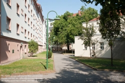 Viennaslide-00425601 Wien, Gemeindebau des 'Roten Wien' - Vienna, Council Tenement Block, 'Red Vienna', Schuhmeier-Hof, Pfenninggeldgasse 6–12, Karl Schmalhofer 1924, Gottlieb Michal 1927