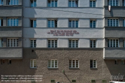 Viennaslide-00426484 Wien, Gemeindebau des 'Roten Wien' - Vienna, Council Tenement Block, 'Red Vienna', Karl Volkert-Hof, Thaliastraße 75, Franz Schuster, Franz Schacherl 1927