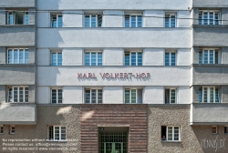 Viennaslide-00426485 Wien, Gemeindebau des 'Roten Wien' - Vienna, Council Tenement Block, 'Red Vienna', Karl Volkert-Hof, Thaliastraße 75, Franz Schuster, Franz Schacherl 1927