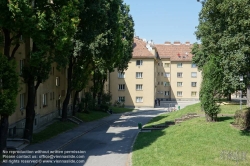 Viennaslide-00426551 Wien, Gemeindebau des 'Roten Wien' - Vienna, Council Tenement Block, 'Red Vienna', Siedlung auf der Schmelz, sogenannter 'Planschbeckenbau', Gablenzgasse 101-107, Possingergasse, Hugo Meyer 1919–1924