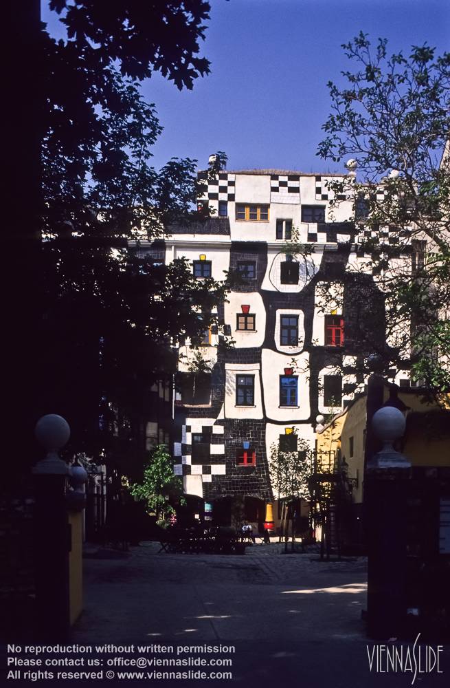 Viennaslide 01122117 jpg