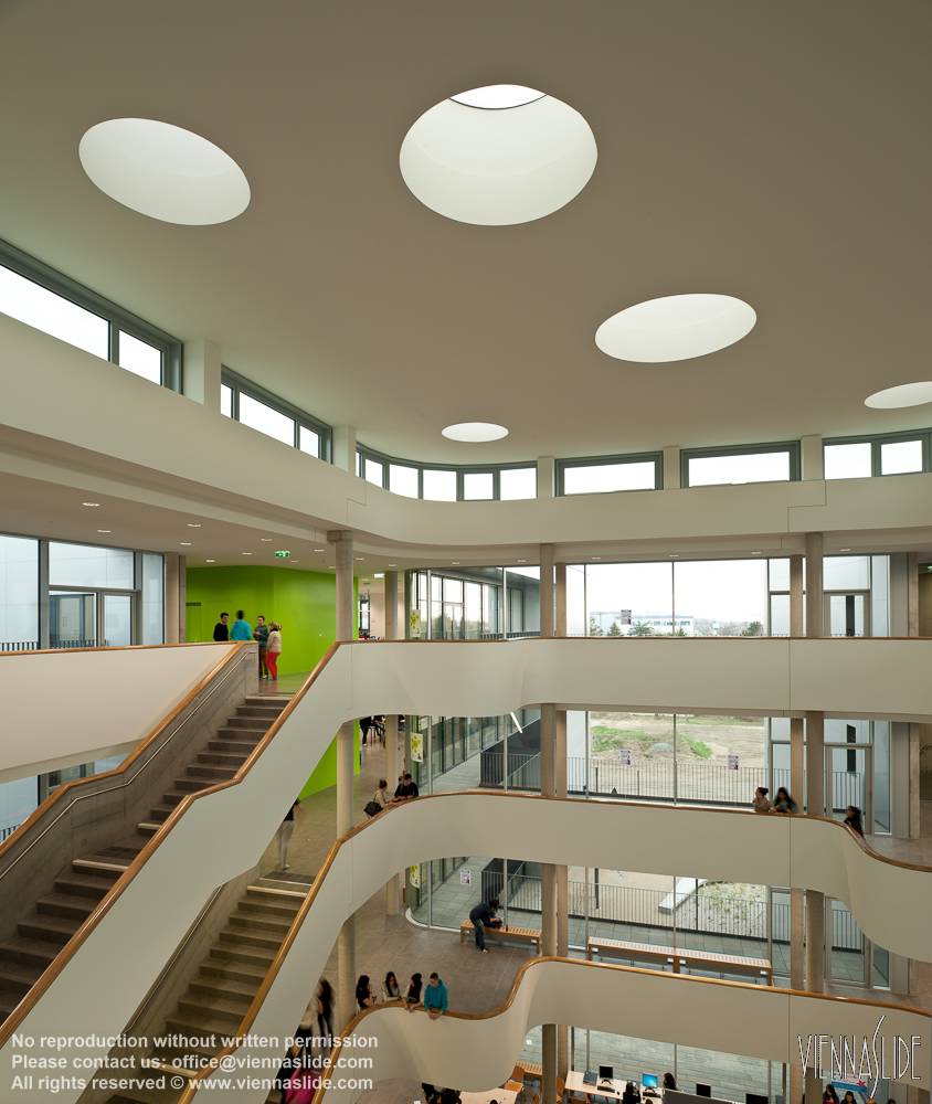 Viennaslide 01202805r jpg