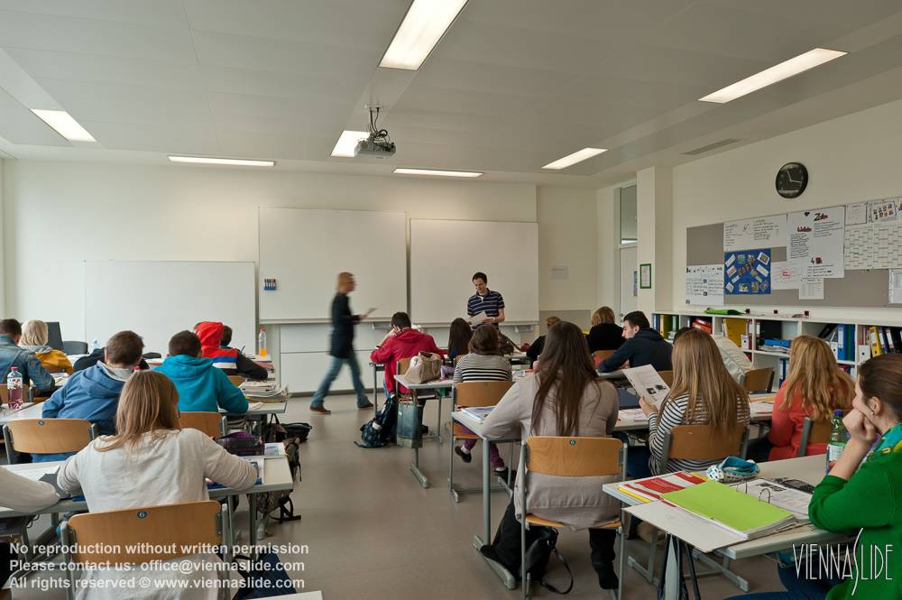 Viennaslide 01202845 jpg