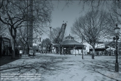 Viennaslide-01030844 Wien, wegen COVID-19 stillgelegter, menschenleerer Wurstelprater // Vienna, deserted Prater because of COVID-19