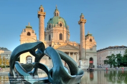 Viennaslide-01081143h Wien, Karlskirche und Plastik 'Hill Arches' von Henry Moore - Vienna, Church St.Charles and Sculpture 'Hill Arches' by Henry Moore