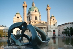 Viennaslide-01081144 Wien, Karlskirche und Plastik 'Hill Arches' von Henry Moore - Vienna, Church St.Charles and Sculpture 'Hill Arches' by Henry Moore