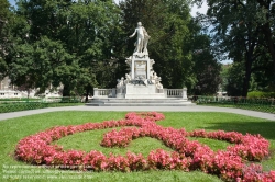 Viennaslide-01090313 Wien, Mozartdenkmal im Burggarten - Vienna, Burggarten, Mozart Monument