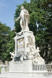 Viennaslide-01090318 Wien, Mozartdenkmal im Burggarten - Vienna, Burggarten, Mozart Monument
