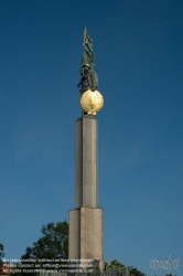Viennaslide-01092411 Wien, Heldendenkmal der Roten Armee am Schwarzenbergplatz - Vienna, Russian Monument