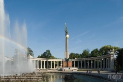 Viennaslide-01092439 Wien, Heldendenkmal der Roten Armee am Schwarzenbergplatz - Vienna, Russian Monument