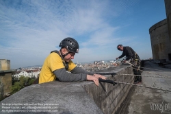 Viennaslide-01108337 Wien, Flakturm, Industriekletterer - Vienna, Flak Tower, Professional Climbers