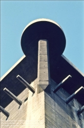 Viennaslide-01108803 Wien, Flakturm (Leitturm) Augarten, historische Aufnahme um 1985 // Vienna, Flak Tower around 1985