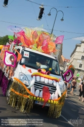 Viennaslide-01110817 Wien, Regenbogenparade 2010 - Vienna, Rainbow Parade 2010