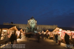 Viennaslide-01112035 Wien, Weihnachtsmarkt Maria-Theresien-Platz - Vienna, Christmas Market at Maria-Theresien-Platz