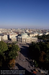 Viennaslide-01115038 Wien, Ringstraße, Blick vom Rathausturm auf das Burgtheater - Vienna, Ringstrasse, Burgtheater