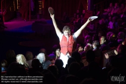 Viennaslide-01116966 Wien, Rathausplatz, Circus Roncalli, Clown David Larible