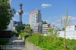 Viennaslide-01123117 Wien, Müllverbrennungsanlage Spittelau, Dekoration von Friedenstreich Hundertwasser  - Vienna, Powar Plant Spittelau decorated by Friedensreich Hundertwasser