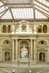 Viennaslide-01155111f Wien, Justizpalast, Aula, Statue der Justitia - Vienna, Palace of Justice, Justitia Statue