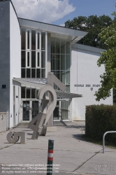Viennaslide-01200128 Wien, Volksschule Rohrwassergasse, Installation 'One to Five', Jochen Traar, Architekten Nehrer+Medek 1993