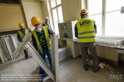 Viennaslide-01204016 Ehemalige Wienstrom-Zentrale, Wertstoffsammlung in einem Altbau durch Firma Baukarussell