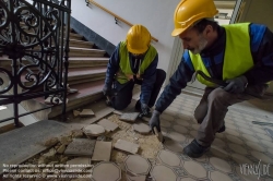 Viennaslide-01204038 Ehemalige Wienstrom-Zentrale, Wertstoffsammlung in einem Altbau durch Firma Baukarussell