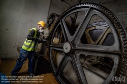 Viennaslide-01204047 Ehemalige Wienstrom-Zentrale, Wertstoffsammlung in einem Altbau durch Firma Baukarussell