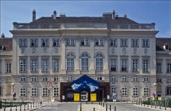 Viennaslide-01259145 Wien, Messepalast (heute Museumsquartier) vor dem Umbau, 1991, Fischer von Erlach-Trakt